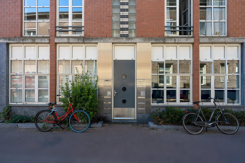 Amsterdam – Lange Leidsedwarsstraat 32b – Foto 14