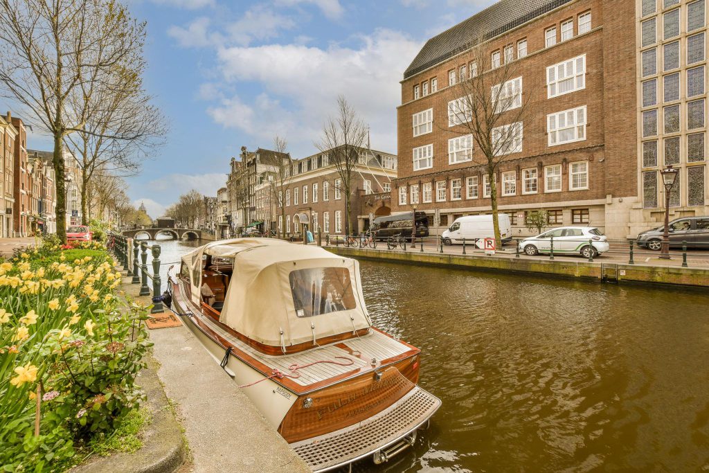Amsterdam – Oudezijds Voorburgwal 278 – Foto 21